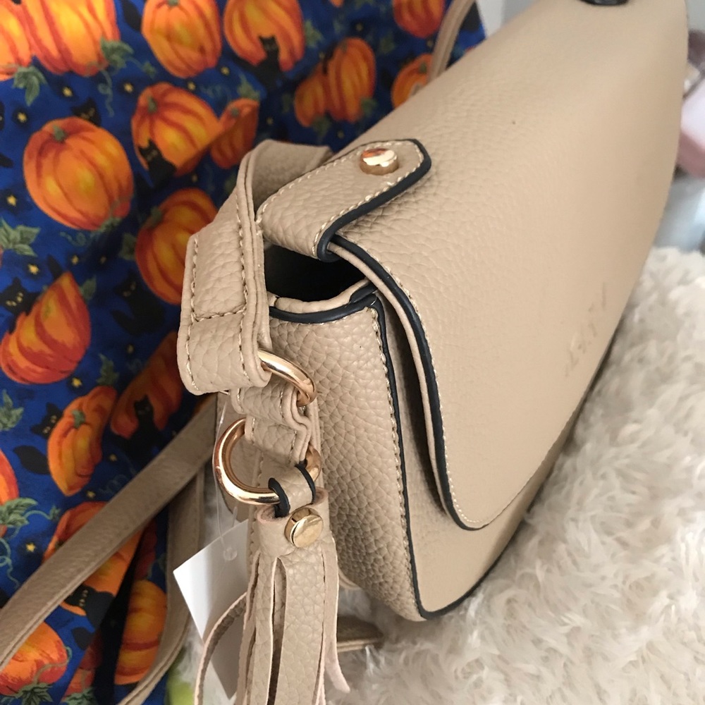 Crossbody bag - Picture 8 of 8